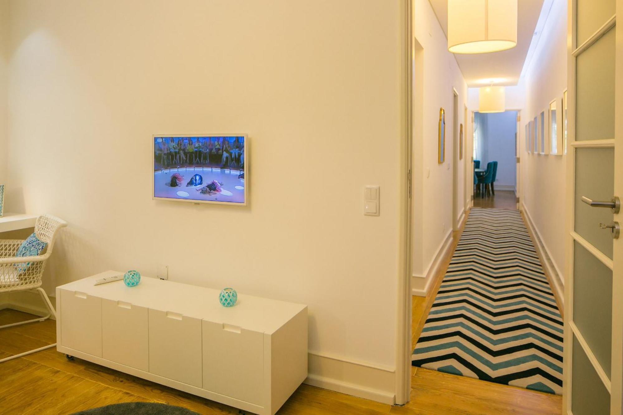 Apartament With A Terrace In The Heart Of Lisbon, 300 Eksteriør bilde