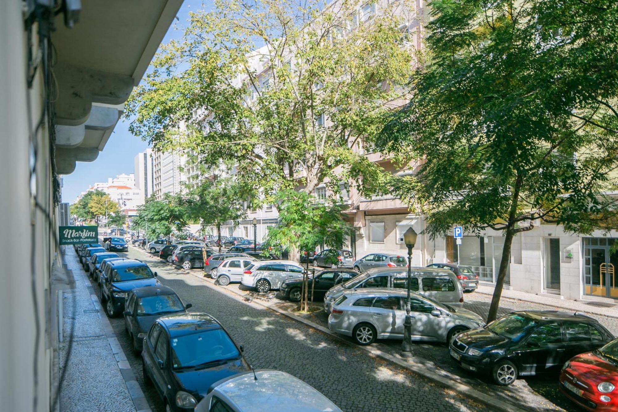 Apartament With A Terrace In The Heart Of Lisbon, 300 Eksteriør bilde